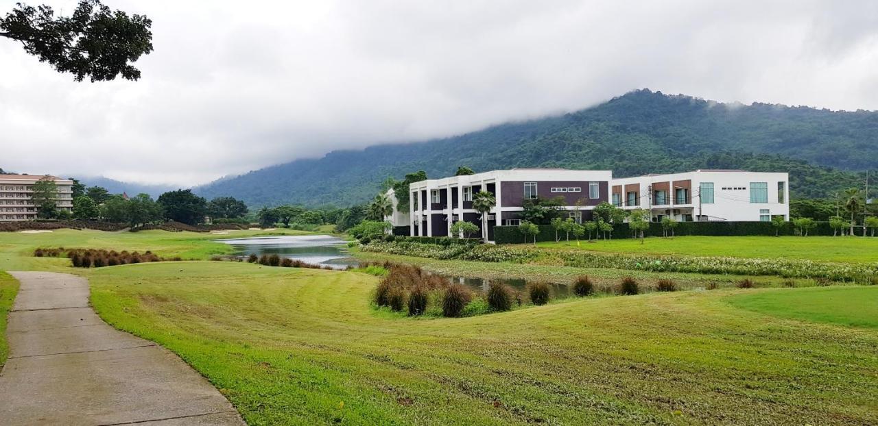 The Midst@ Royal Hills Nakornayok Hotel Nakhon Nayok Exterior photo